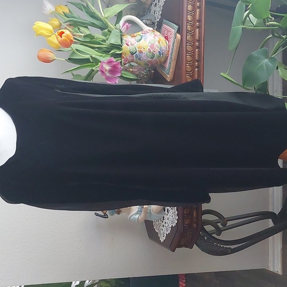 Hache dress - Picture 13 of 14